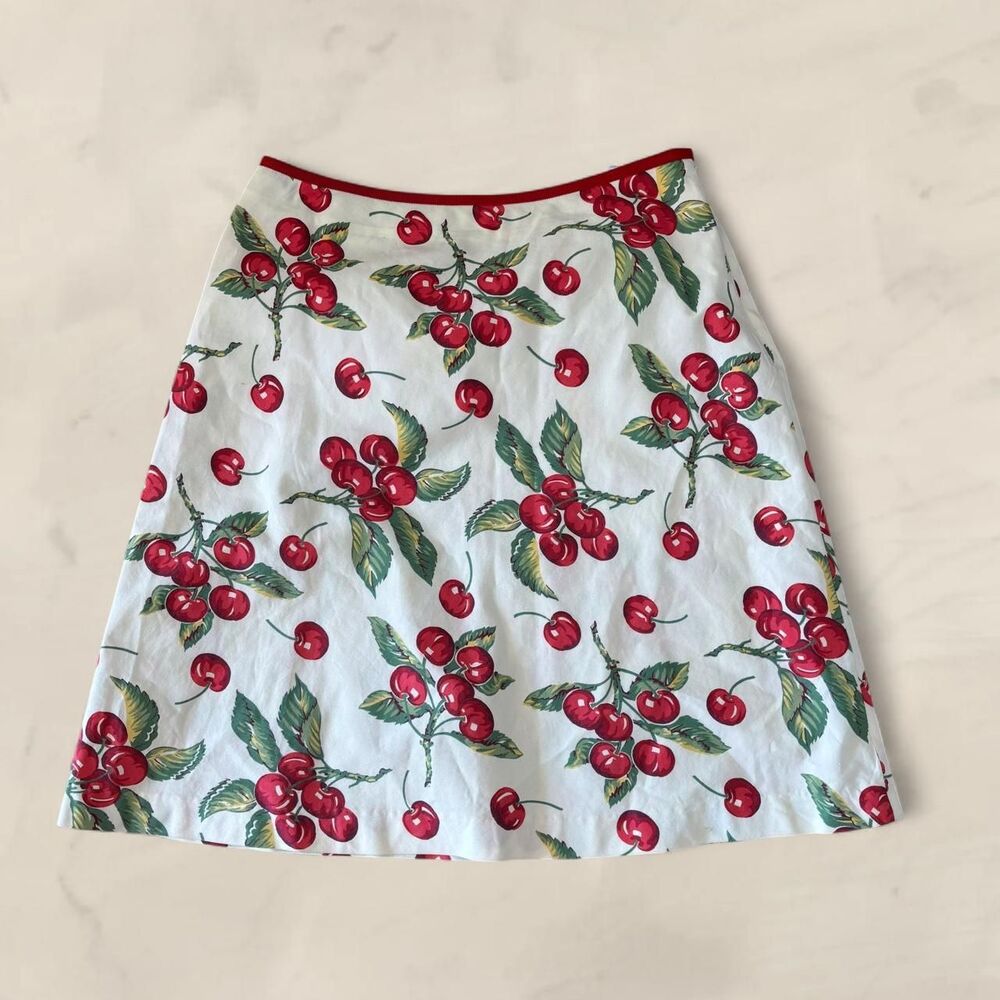 Tommy Hilfiger Cherries Red printed skirt size 4